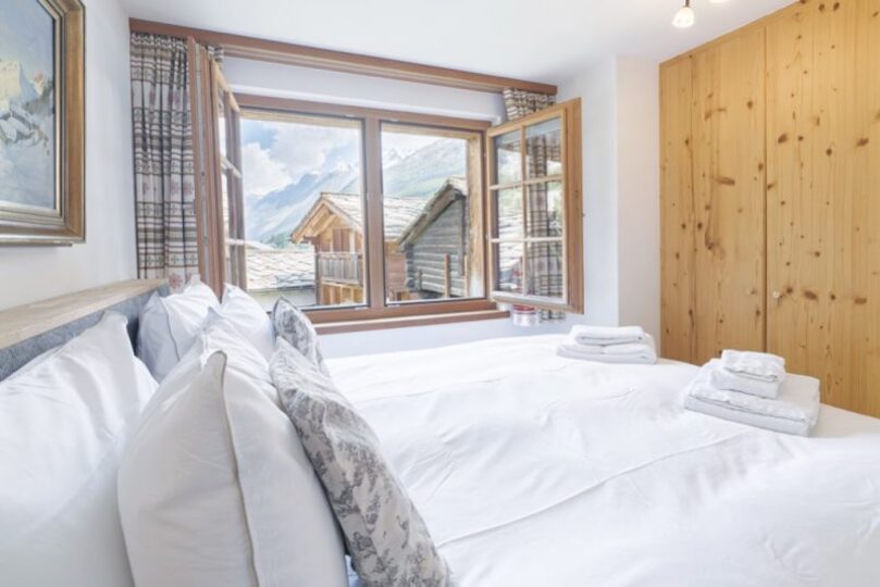 Luxury Alpine Escape, Matterhorn Chalet 1012