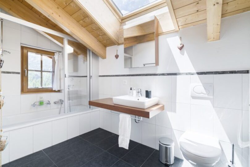 Luxury Alpine Escape, Matterhorn Chalet 1012
