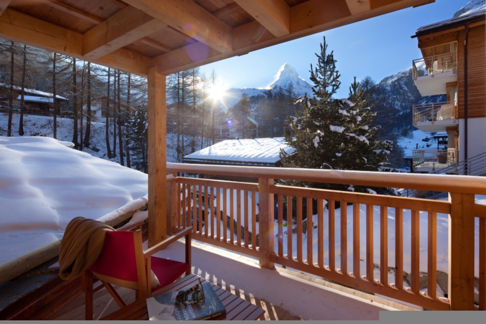 A Luxurious Alpine Escape 1203