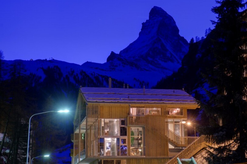 A Loft of Grandeur Beneath the Matterhorn, Valais Chalet 1204