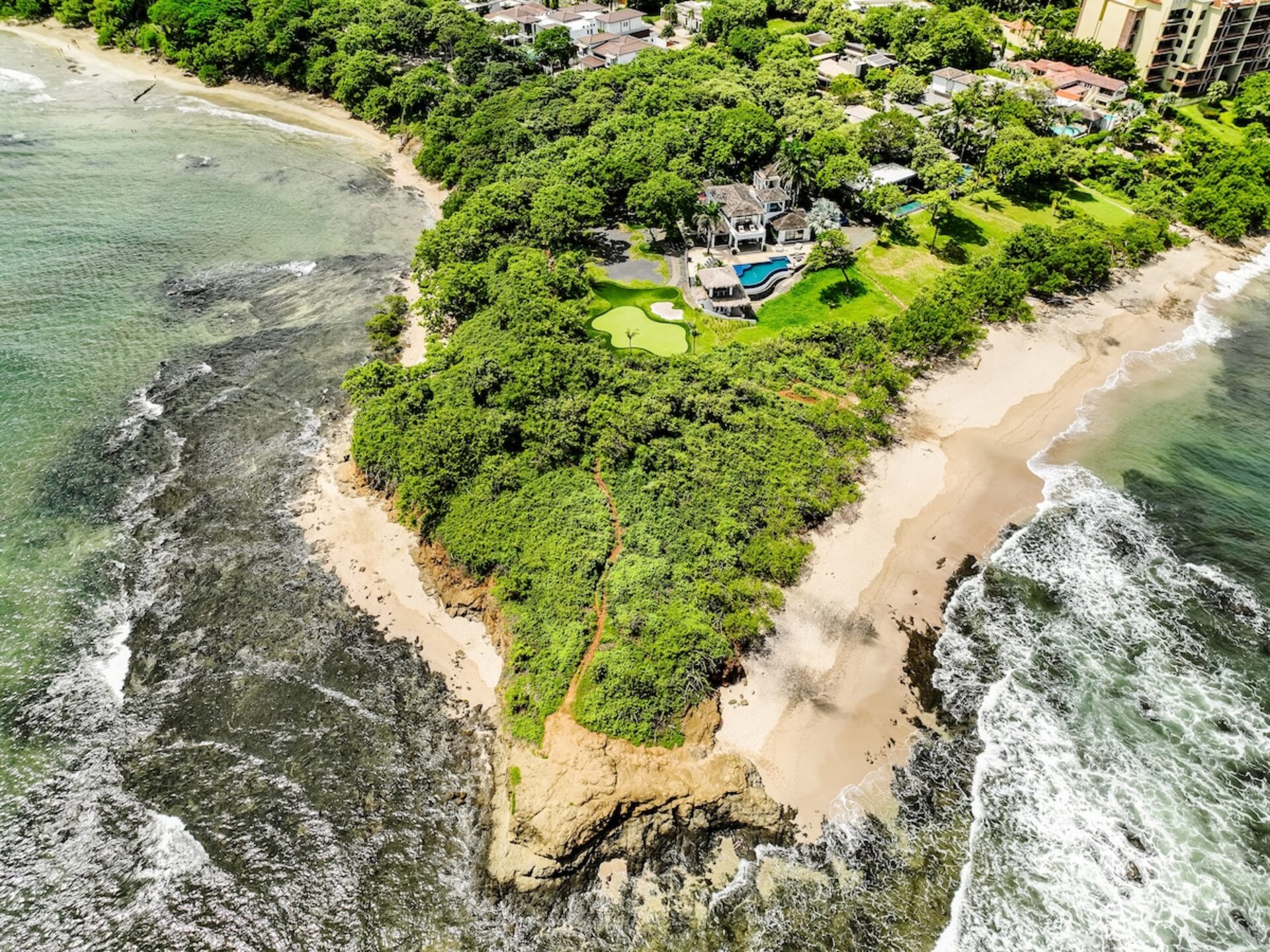 Experience Luxury at Guanacaste Province 1000