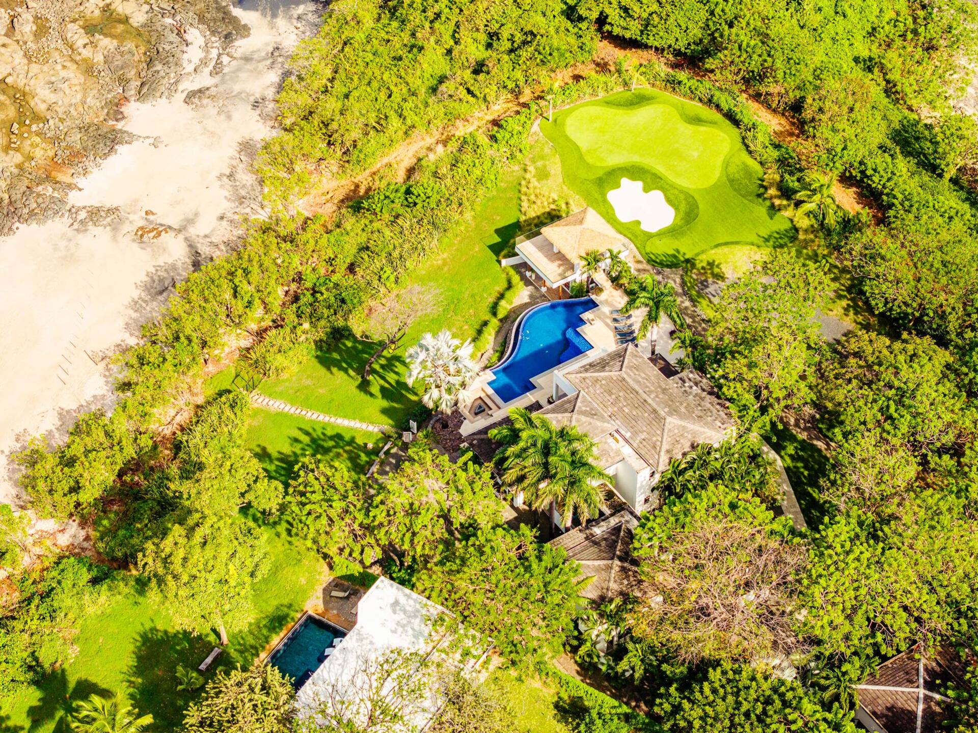 Experience Luxury at Guanacaste Province 1001