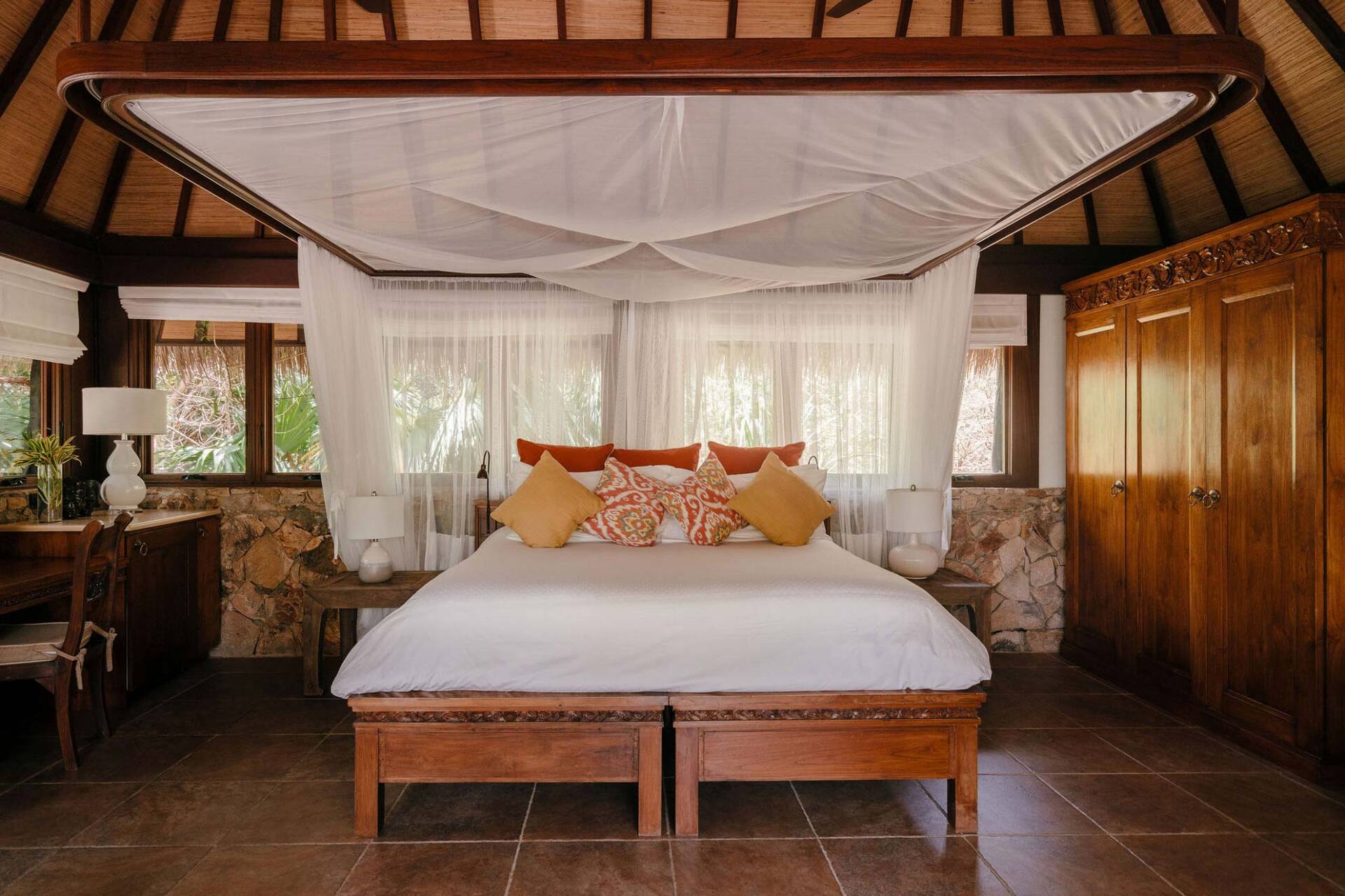 A Hidden Paradise in the Virgin Islands – 1001