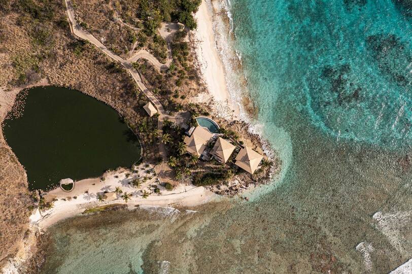 Oceanfront Haven in the Virgin Islands – 1002