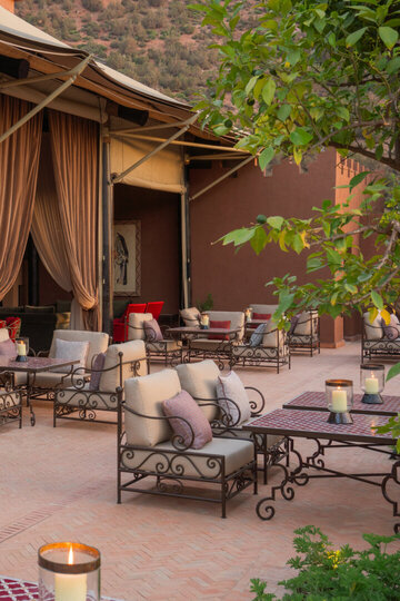 Whispers of the Atlas: A Hidden Retreat in Morocco 1026