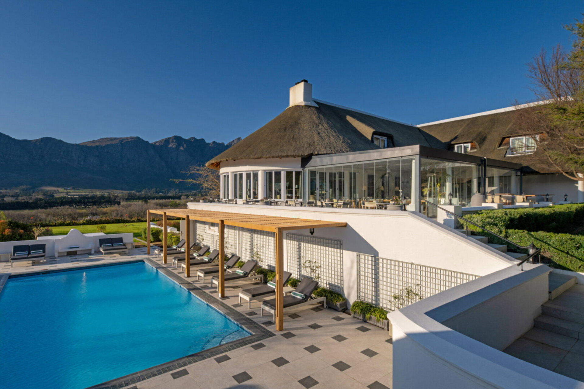 Breathtaking Views & Tranquil Luxury at Mont Rochelle, 1027