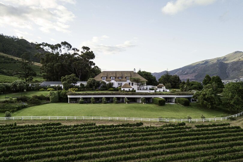 Breathtaking Views & Tranquil Luxury at Mont Rochelle, 1027