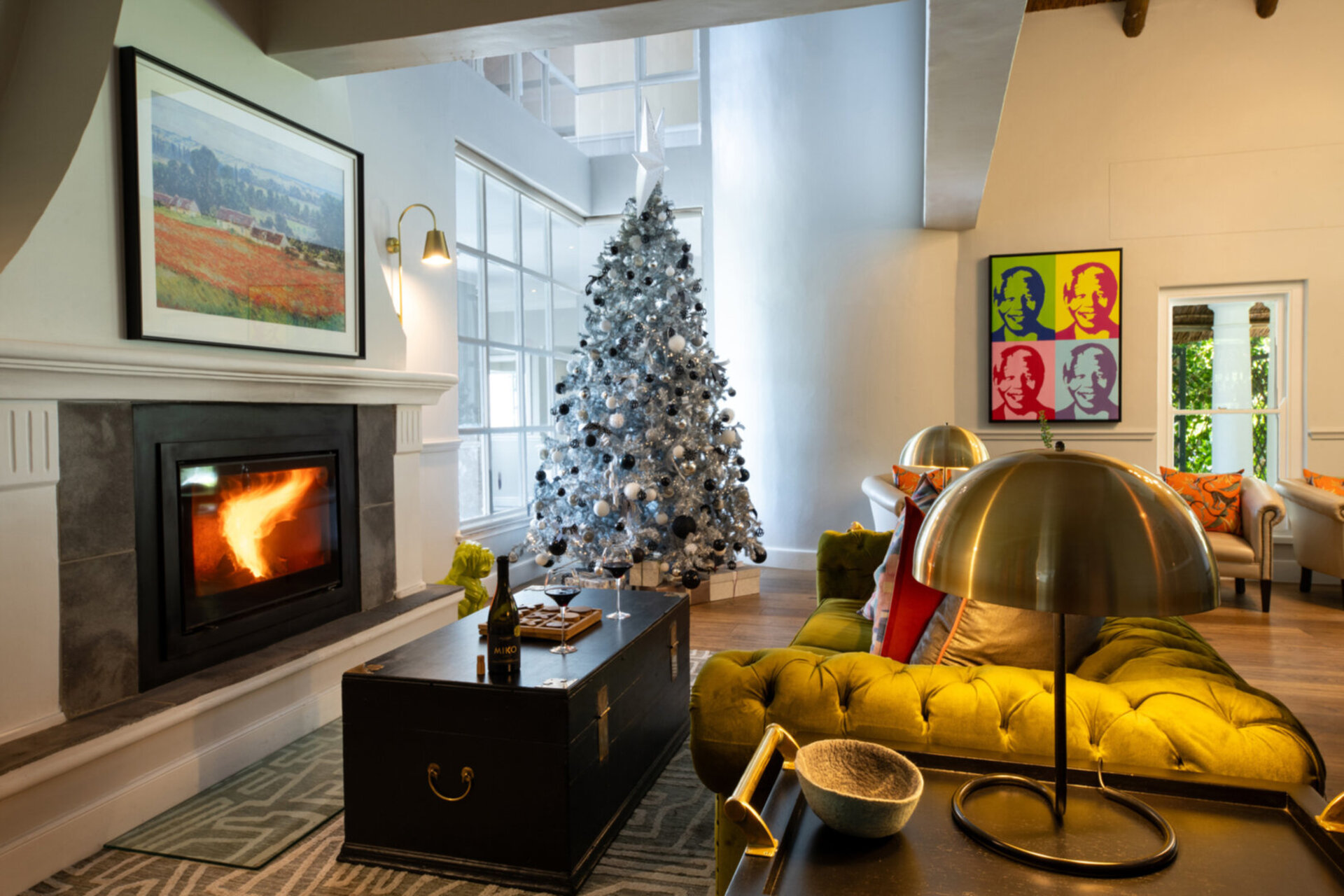 Breathtaking Views & Tranquil Luxury at Mont Rochelle, 1027