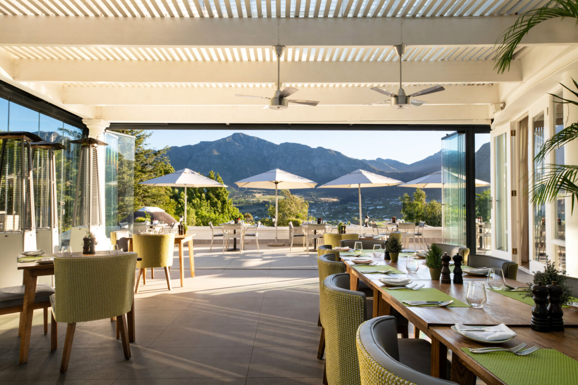 Breathtaking Views & Tranquil Luxury at Mont Rochelle, 1027