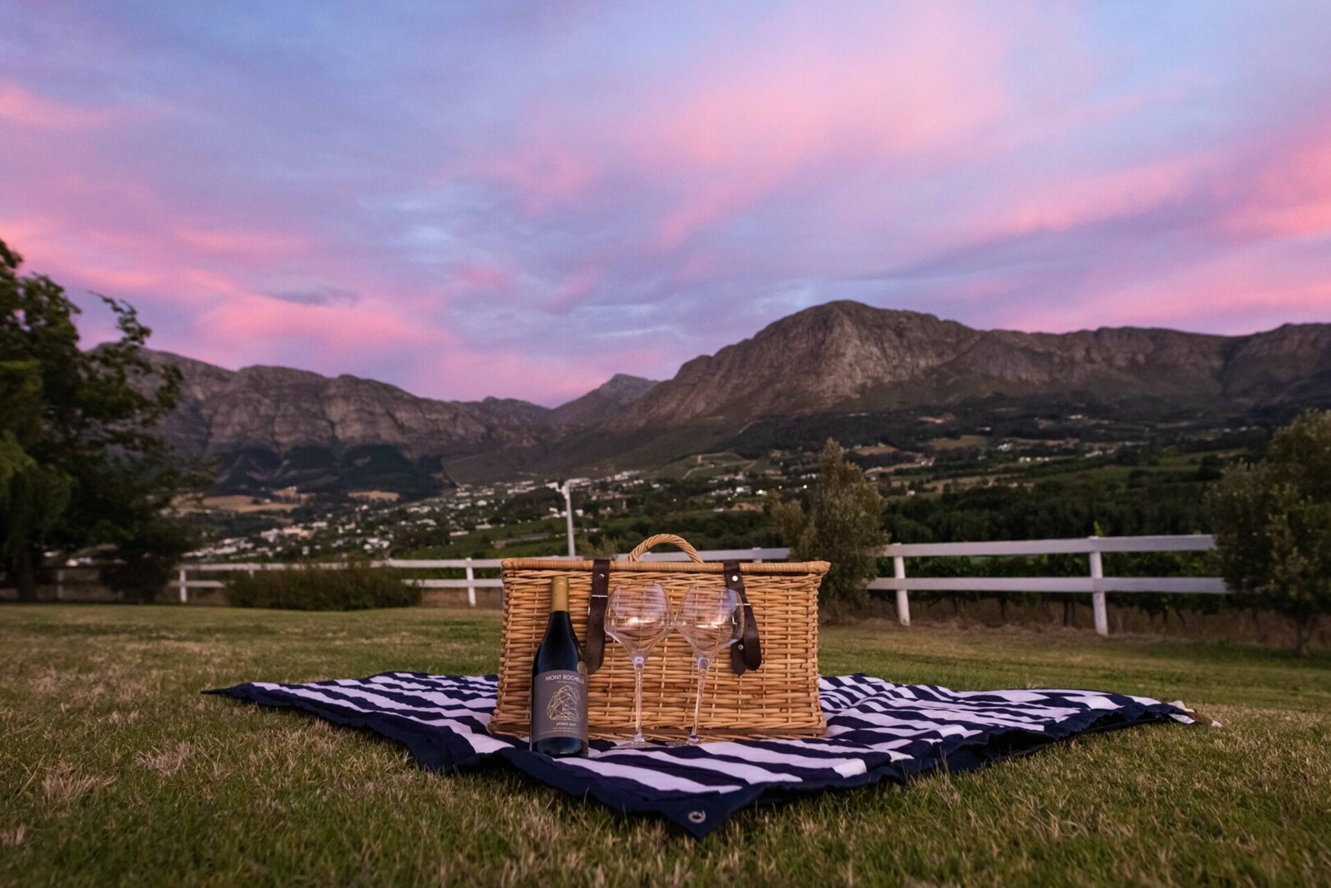 Breathtaking Views & Tranquil Luxury at Mont Rochelle, 1027