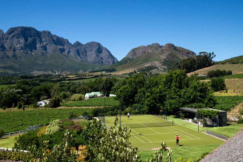 Breathtaking Views & Tranquil Luxury at Mont Rochelle, 1027