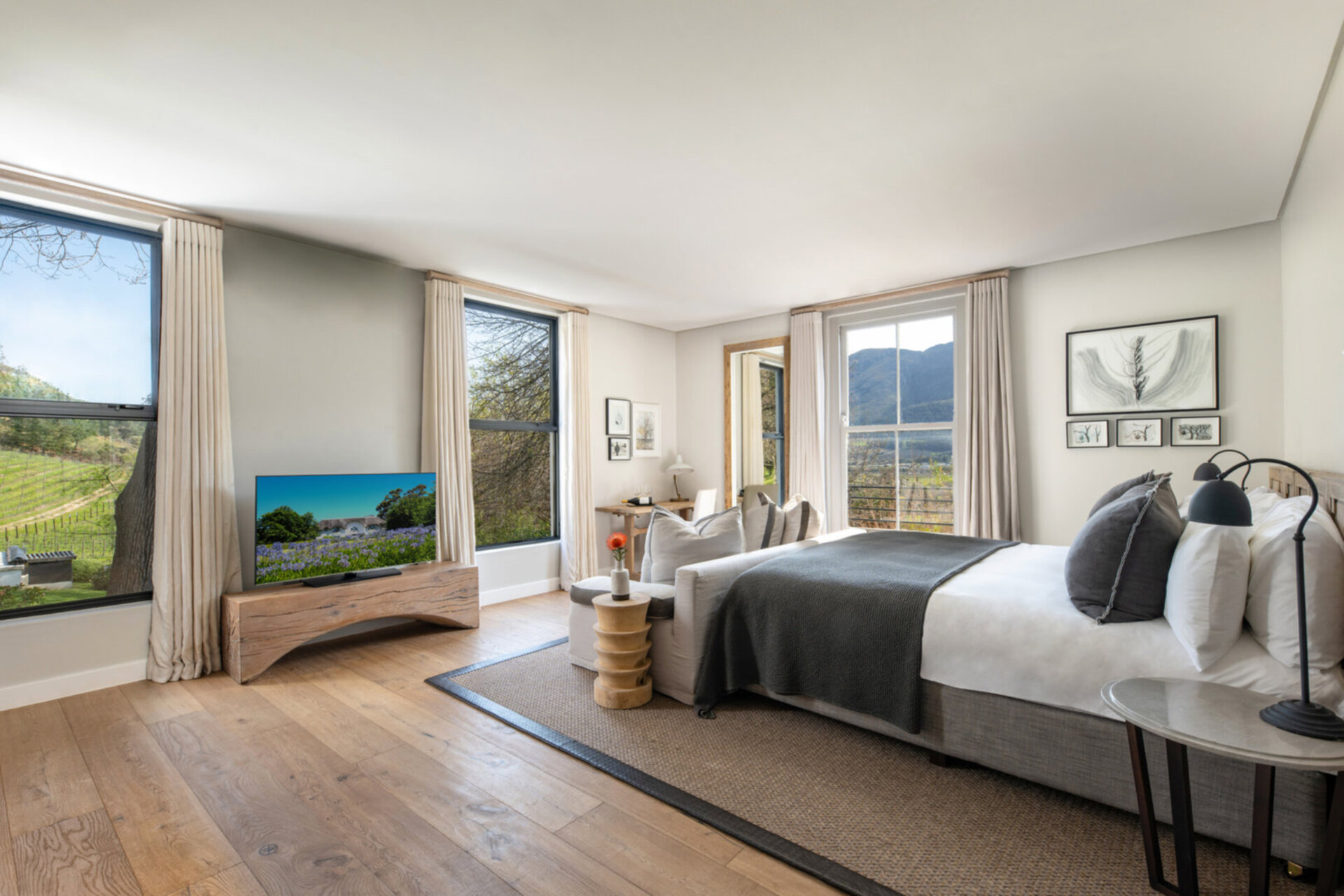 Mont Rochelle – A Luxurious Escape in Franschhoek, 1028