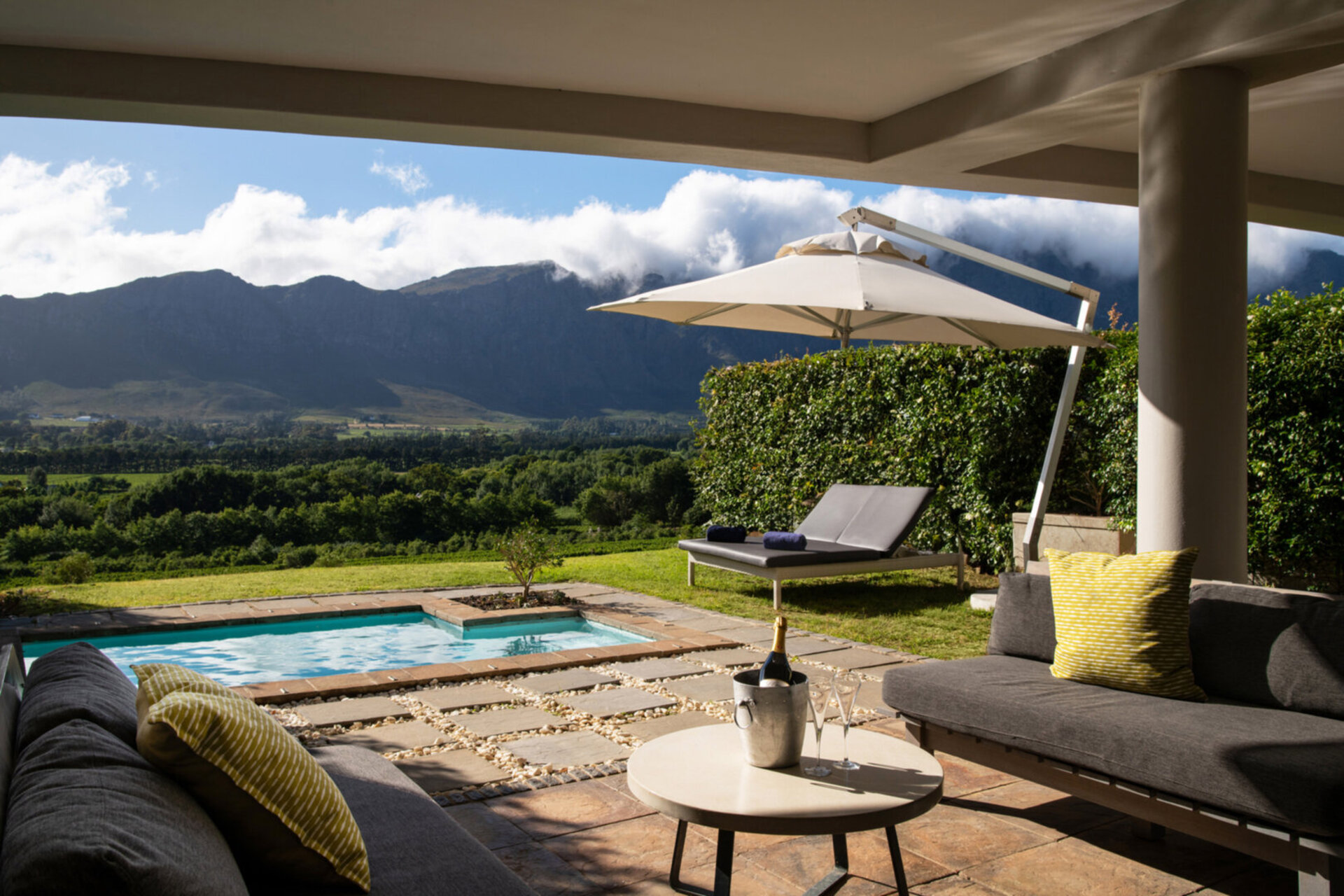 Mont Rochelle – A Luxurious Escape in Franschhoek, 1028