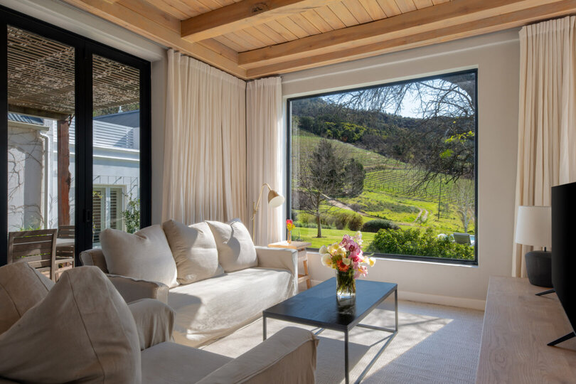 Mont Rochelle – A Luxurious Escape in Franschhoek, 1028