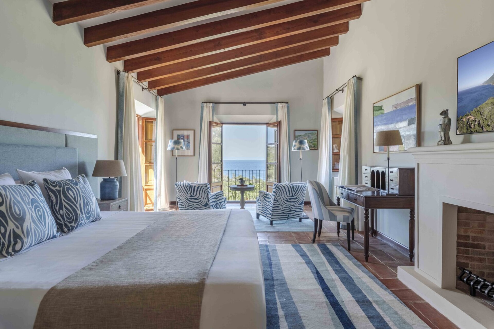Mediterranean Escape Villa 1032