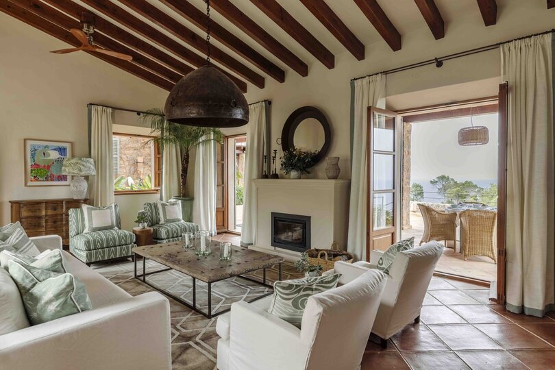 Mediterranean Escape Villa 1032