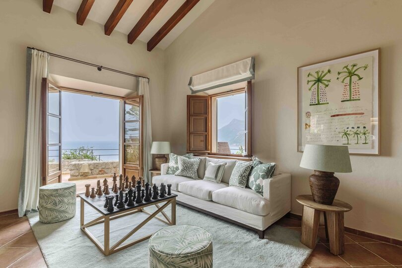 Mediterranean Escape Villa 1032