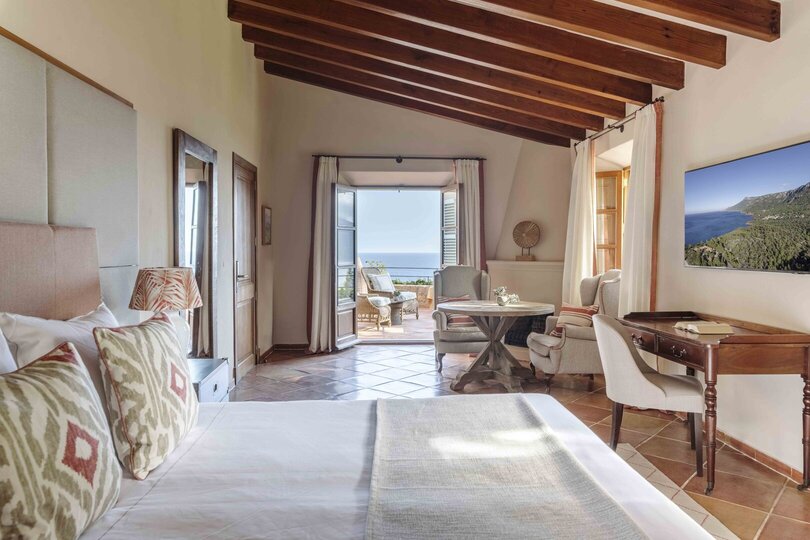 Mediterranean Escape Villa 1032