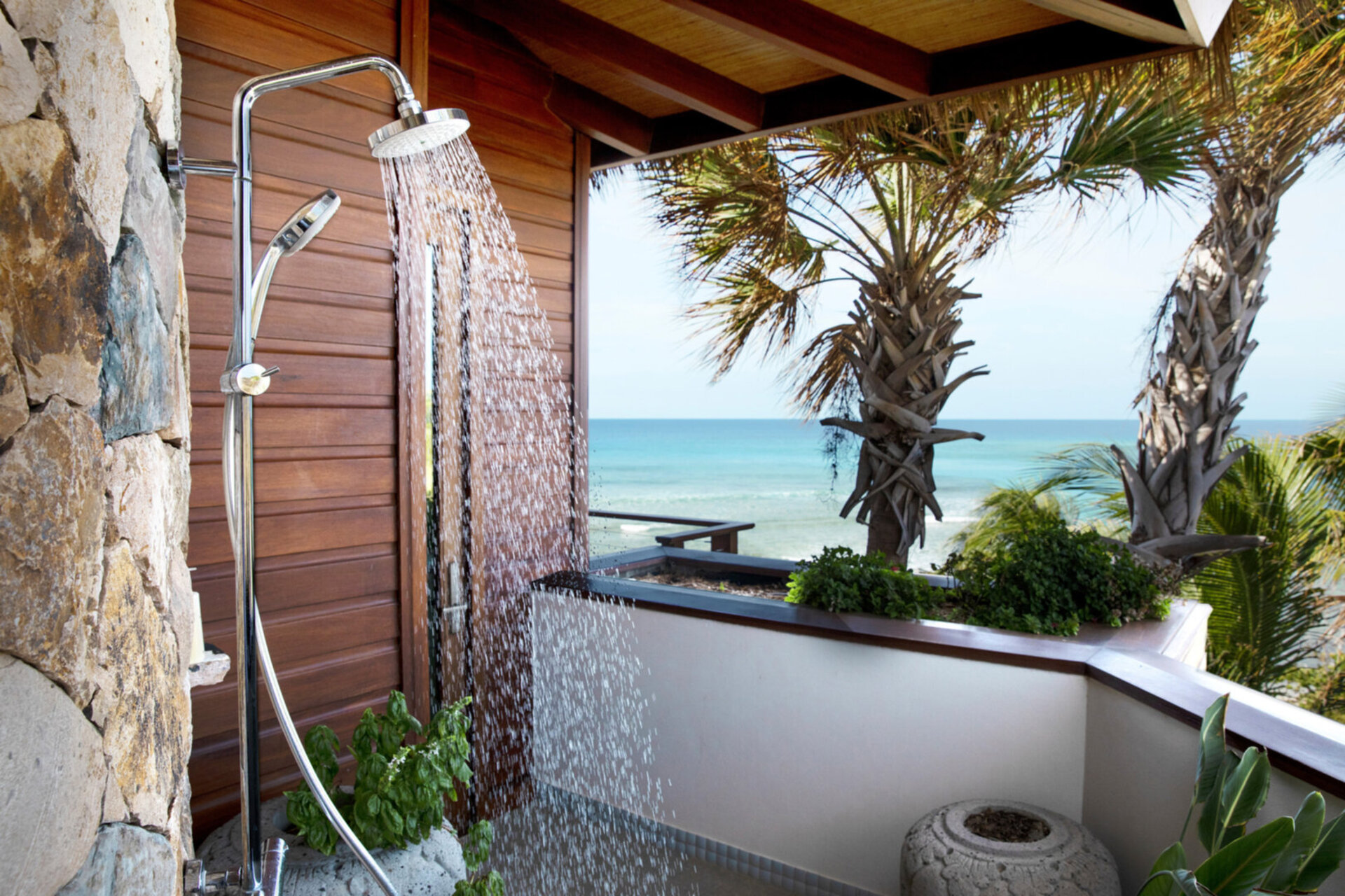 Oceanfront Hideaway 1010
