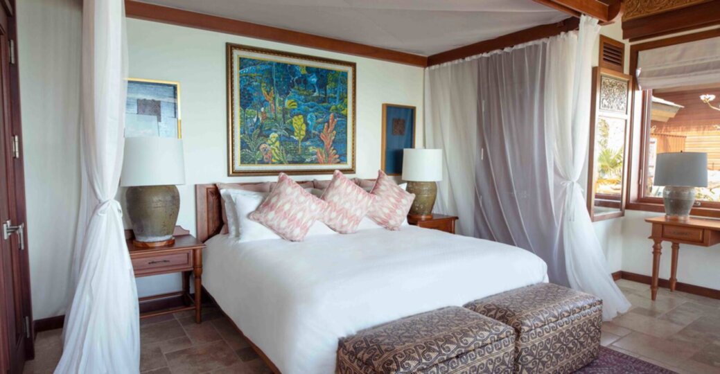 Oceanfront Hideaway 1010