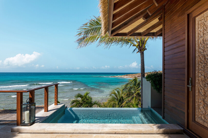 Oceanfront Hideaway 1010