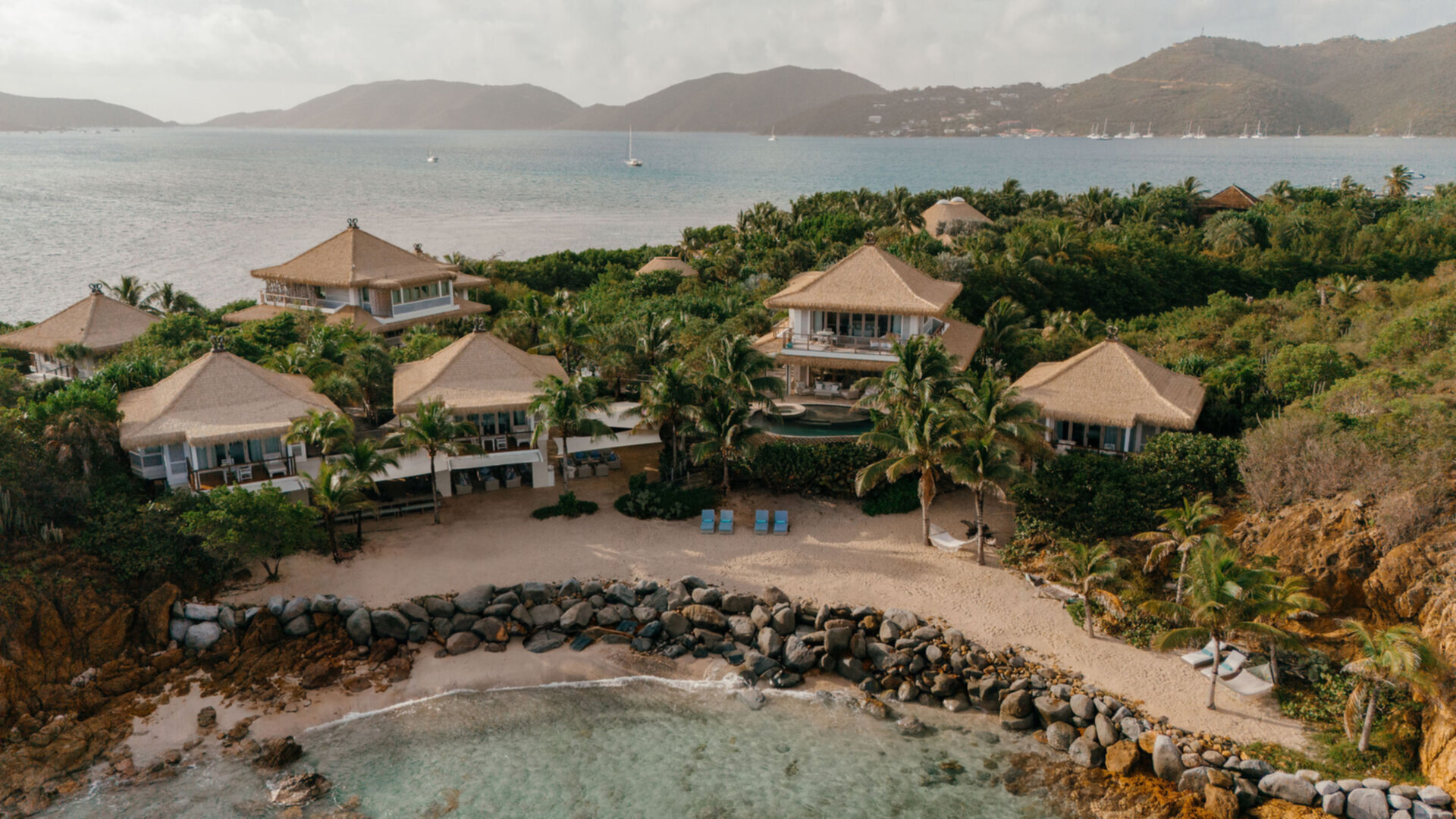 Seaside Escape Villa 1014