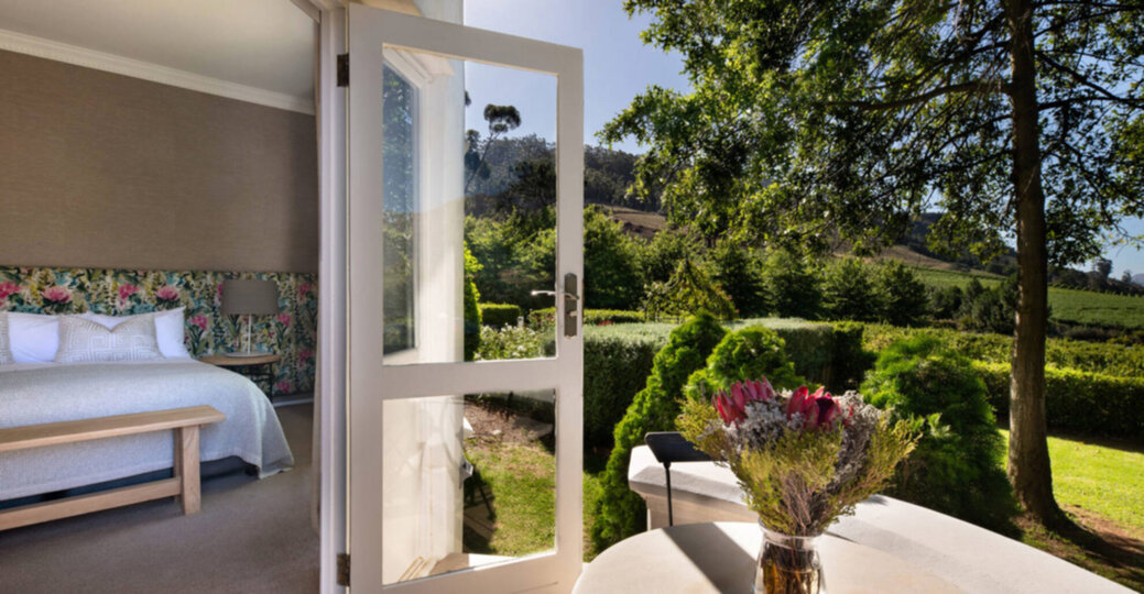 Elegant Merlot Room with Captivating Panoramas 1038, Franschhoek, South Africa
