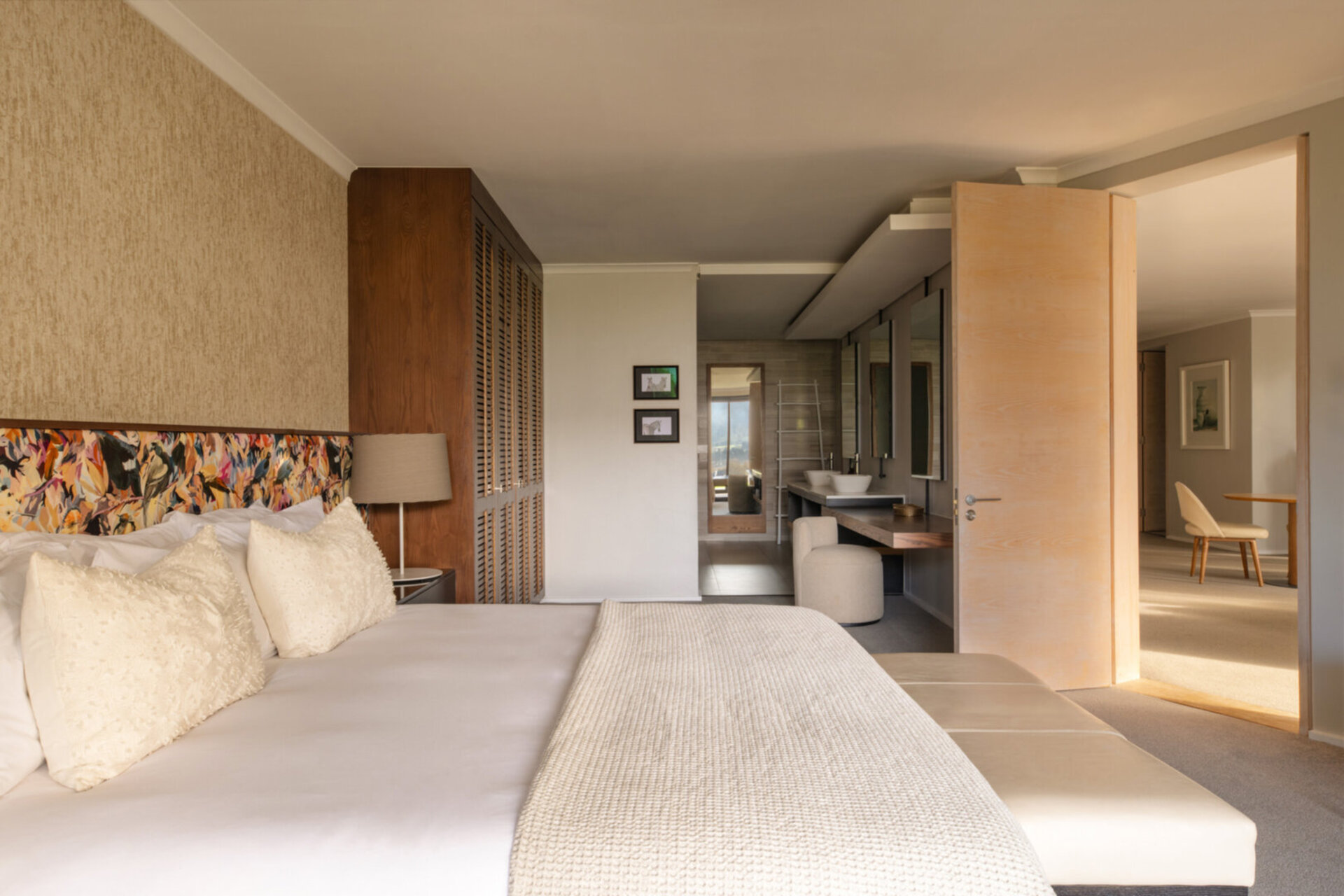Cap Classique Vineyard Pool Suites with Private Pool 1043