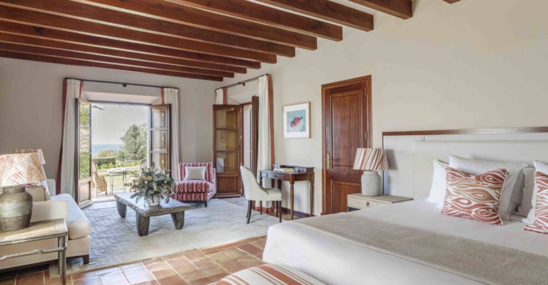 Red Earth Villa with Sea Views & Private Pool 1061