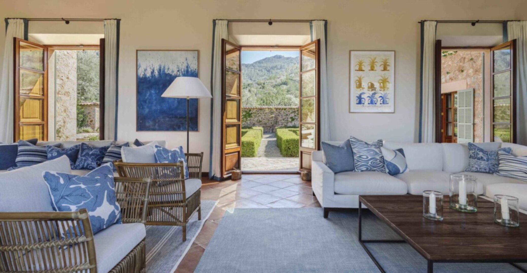 Red Earth Villa with Sea Views & Private Pool 1061