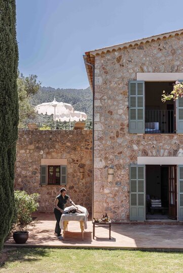 Red Earth Villa with Sea Views & Private Pool 1061