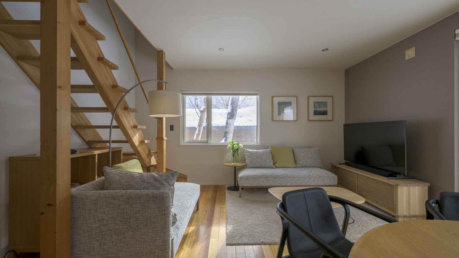 Cosy living and dining area