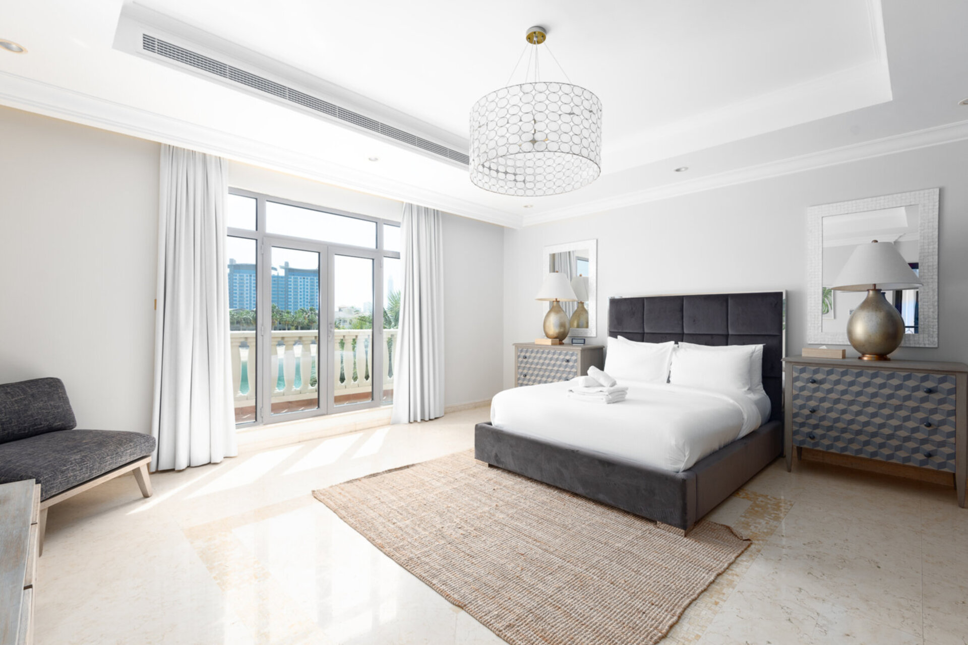 5 Star Villa Dynasty – A Palatial Coastal Retreat