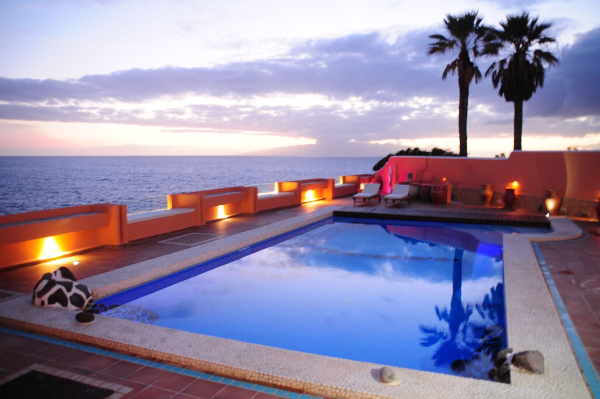 Relaxing Getaway in Canarias - 5 BR Villa, Canarias Villa 1046