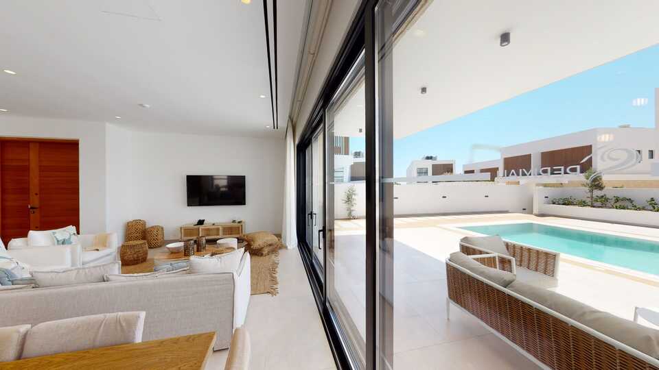 Your Next Coastal Retreat | Villa 1035