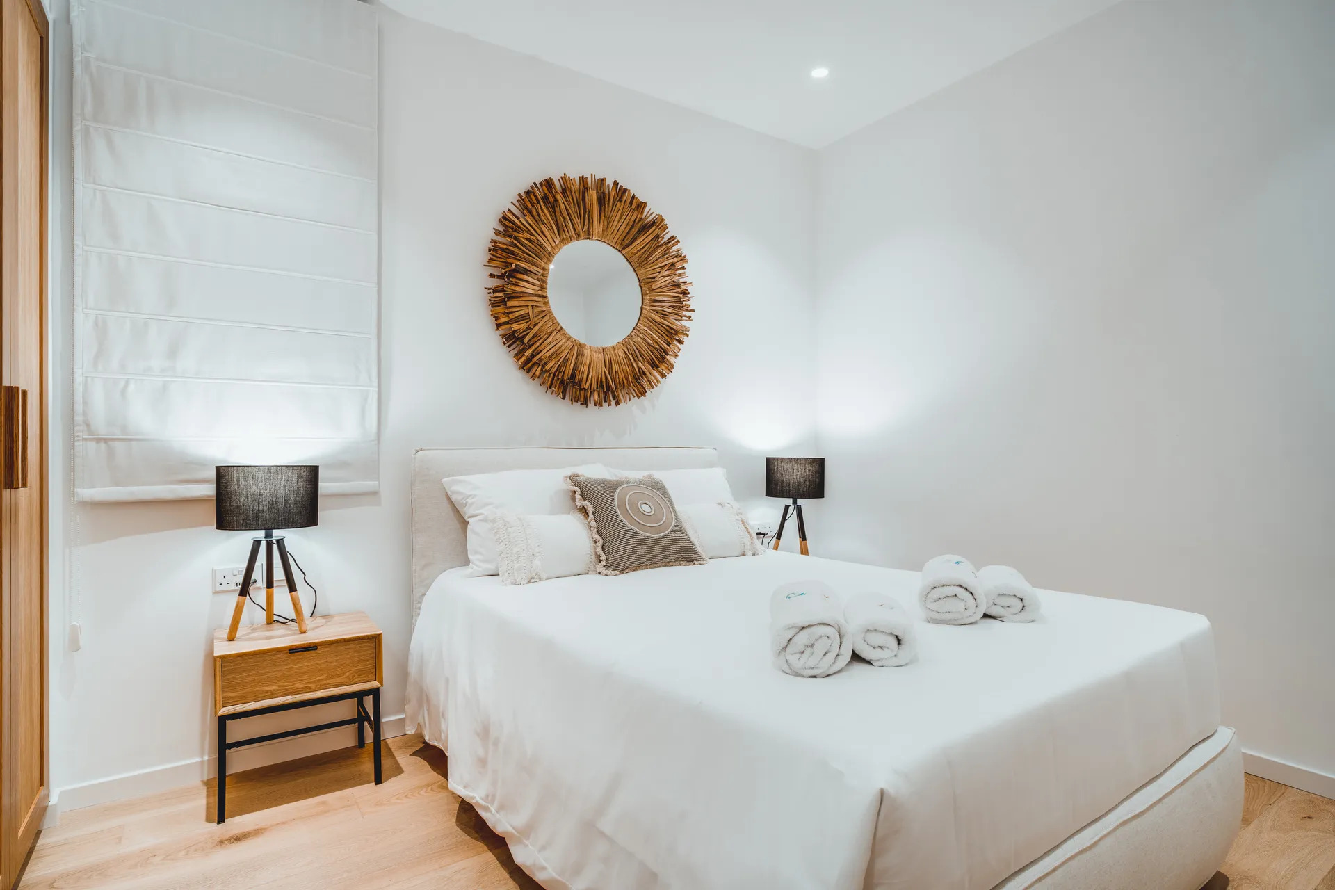 Luxury by the Shore | Villa 1040