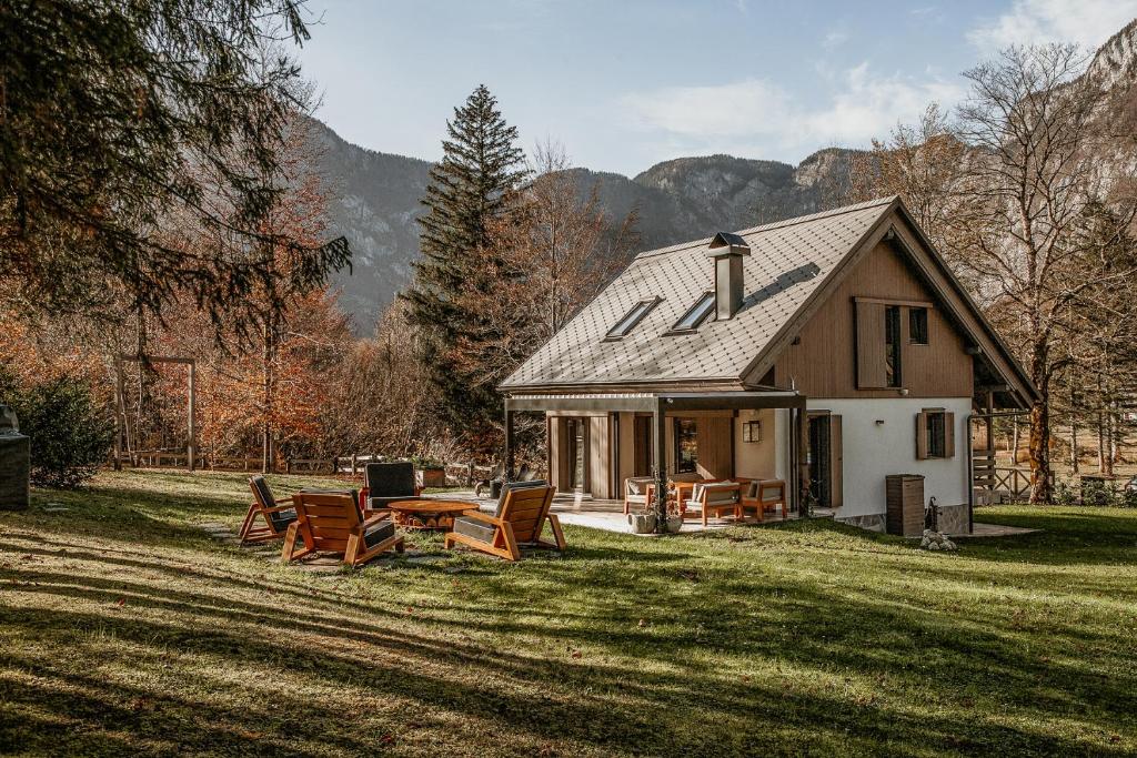 Alpine Serenity Chalet – Bohinj, Slovenia