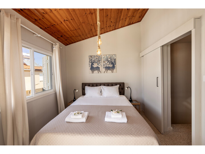 5 Star Anas Seaside Villa – Relaxing Beach Retreat in Kiti