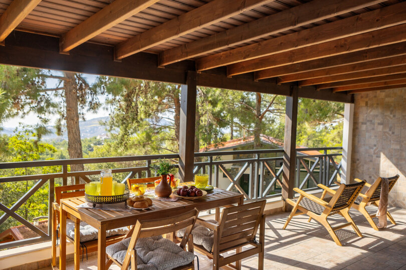 5 Star Forest View Cottage – Luxury Mountain Retreat, Pano Platres, Cyprus
