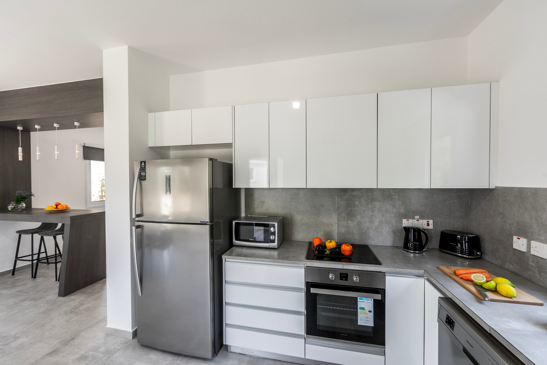 5 Star Villa Napa Bay Vista - Modern Sea View Retreat