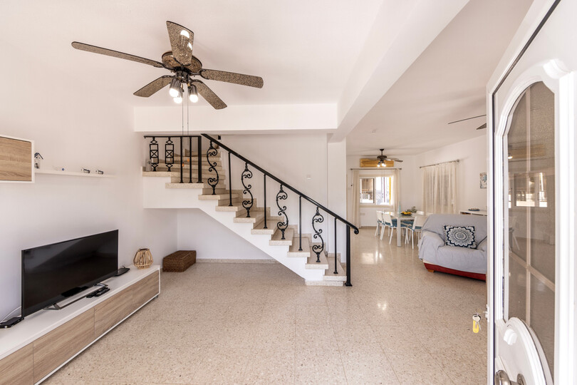 5 Star Villa Ayia Thekla Sea Breeze - Tranquil Coastal Escape, Sotira, Cyprus