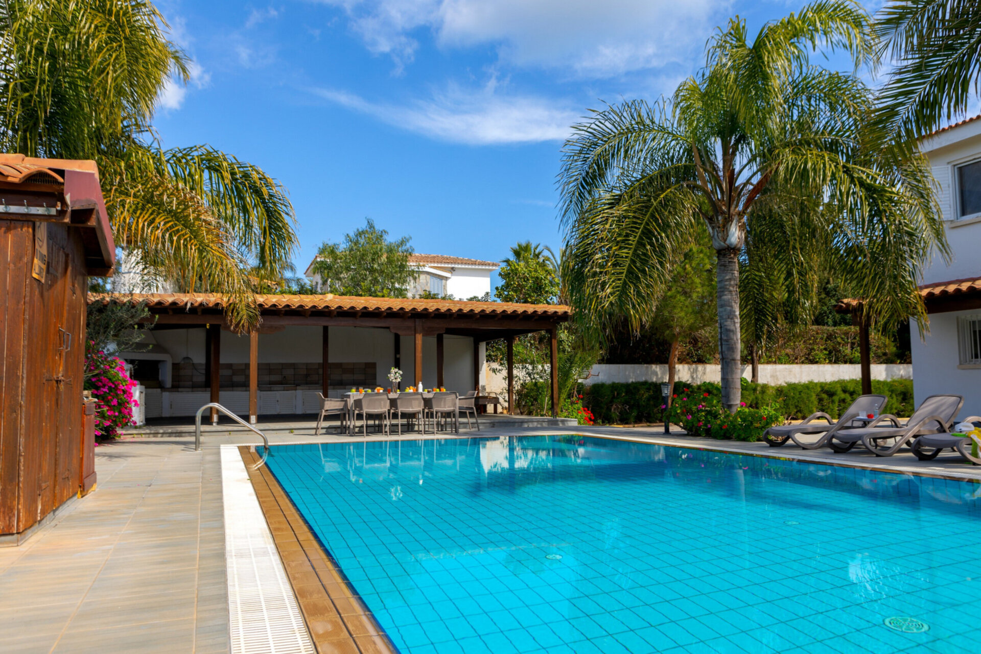 5 Star Villa Cape Greco Palm Oasis - Private Garden Retreat