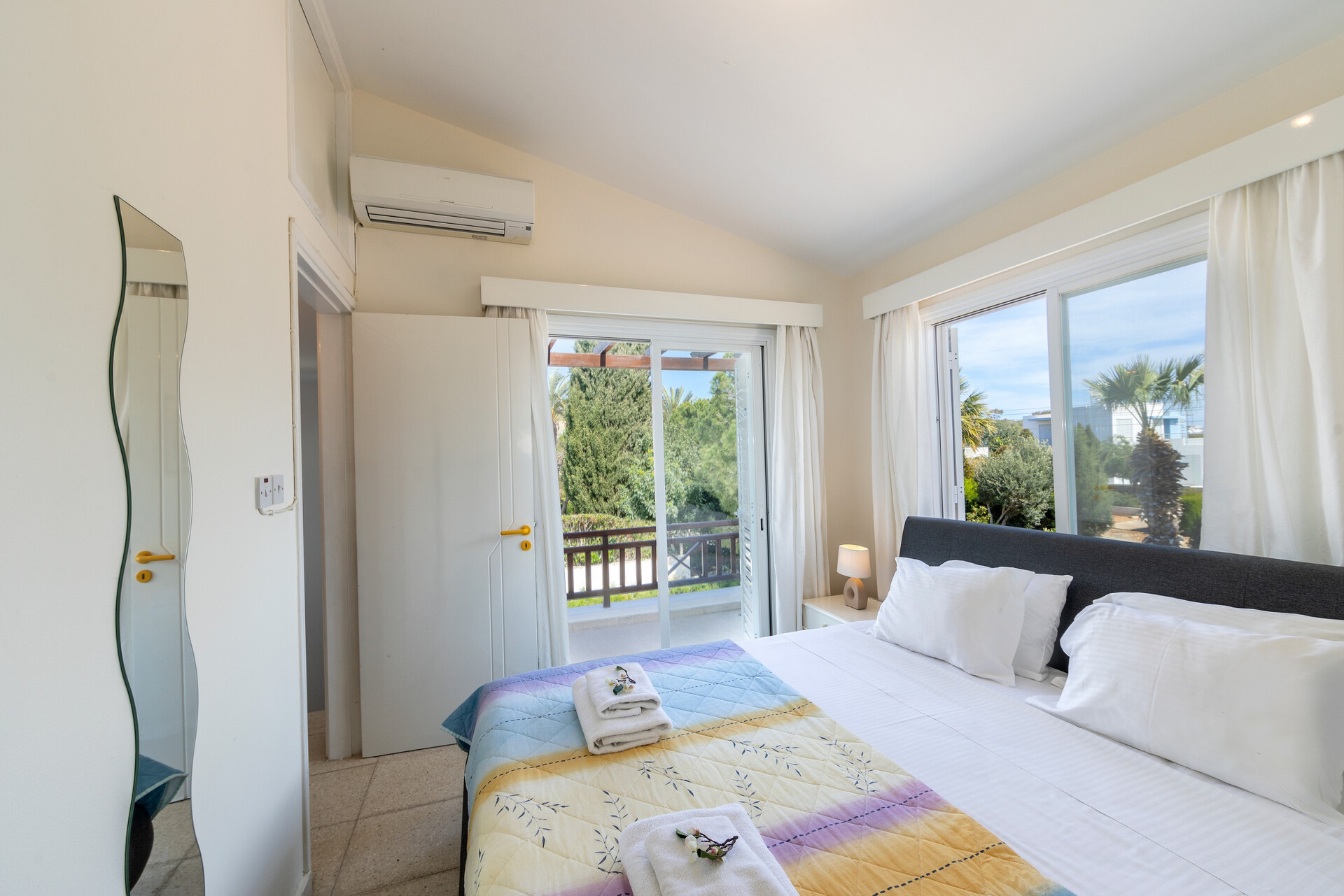 5 Star Villa Cape Greco Palm Oasis - Private Garden Retreat