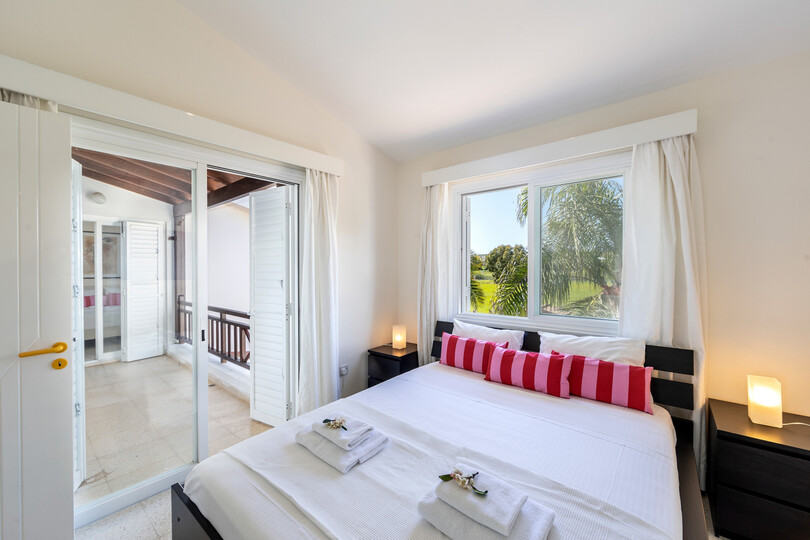 5 Star Villa Cape Greco Palm Oasis - Private Garden Retreat