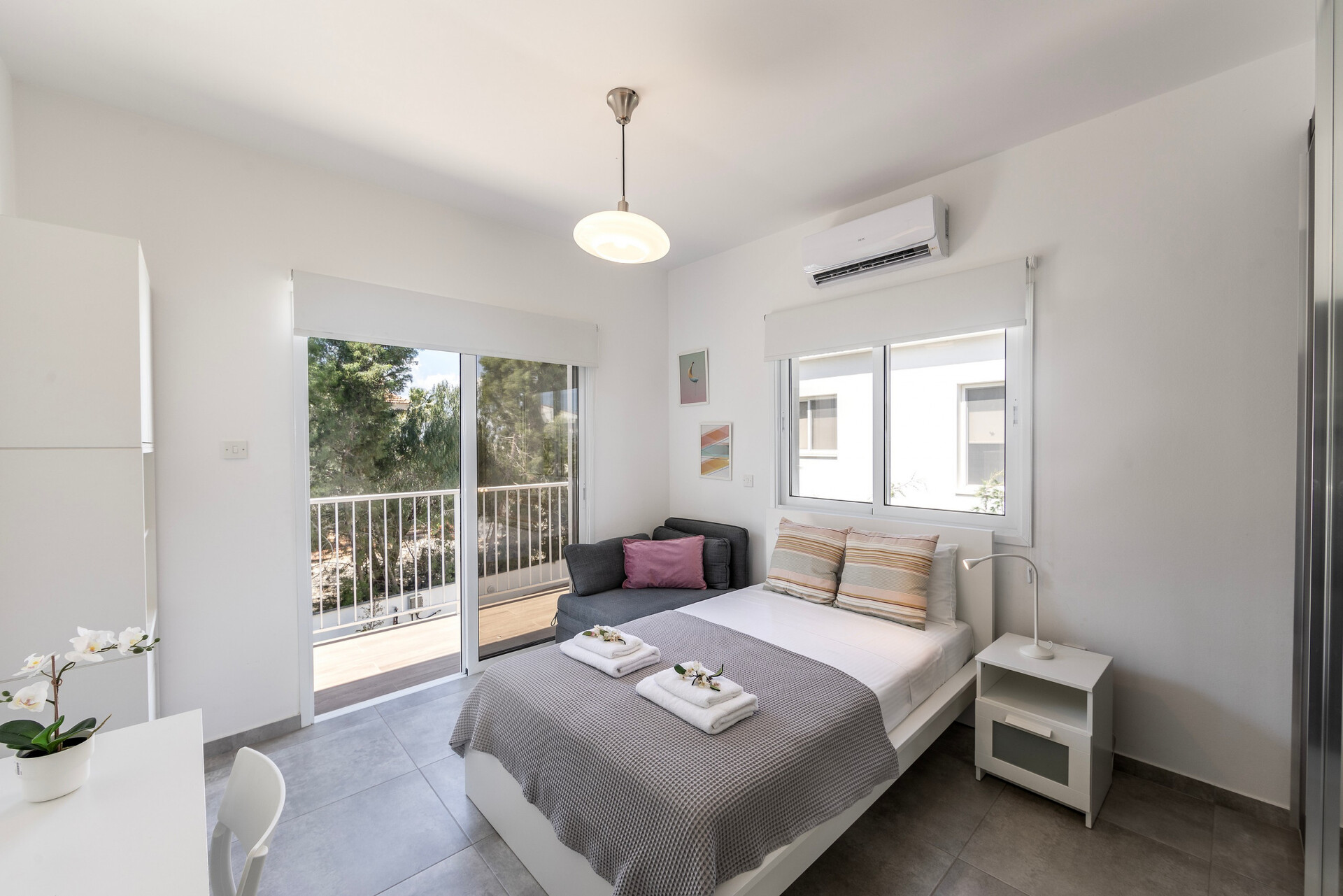5 Star Villa Napa Bay Panorama - Scenic Coastal Escape