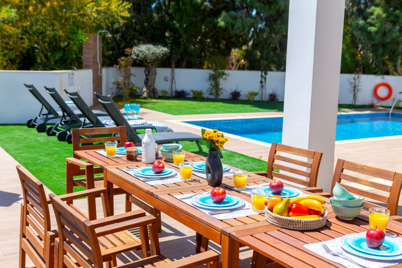 5 Star Villa Napa Bay Panorama - Scenic Coastal Escape