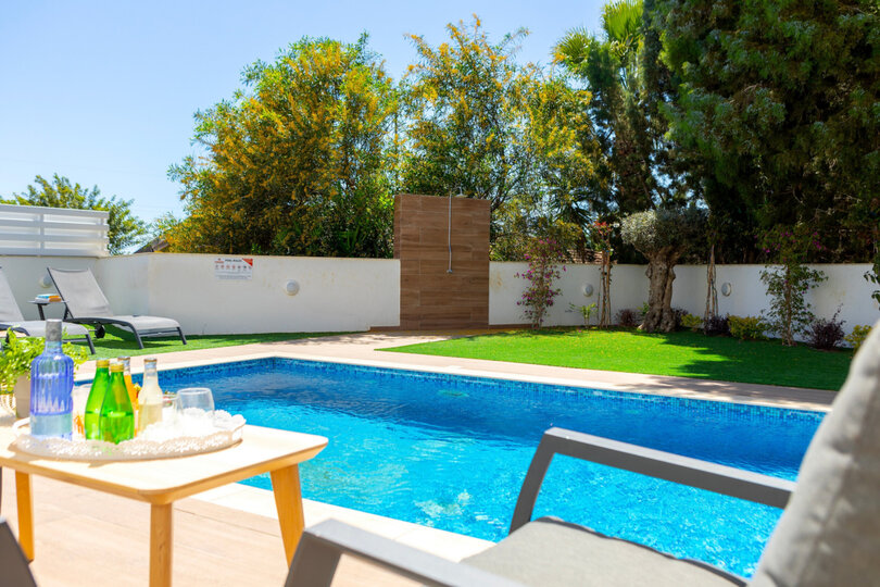 5 Star Villa Napa Bay Panorama - Scenic Coastal Escape