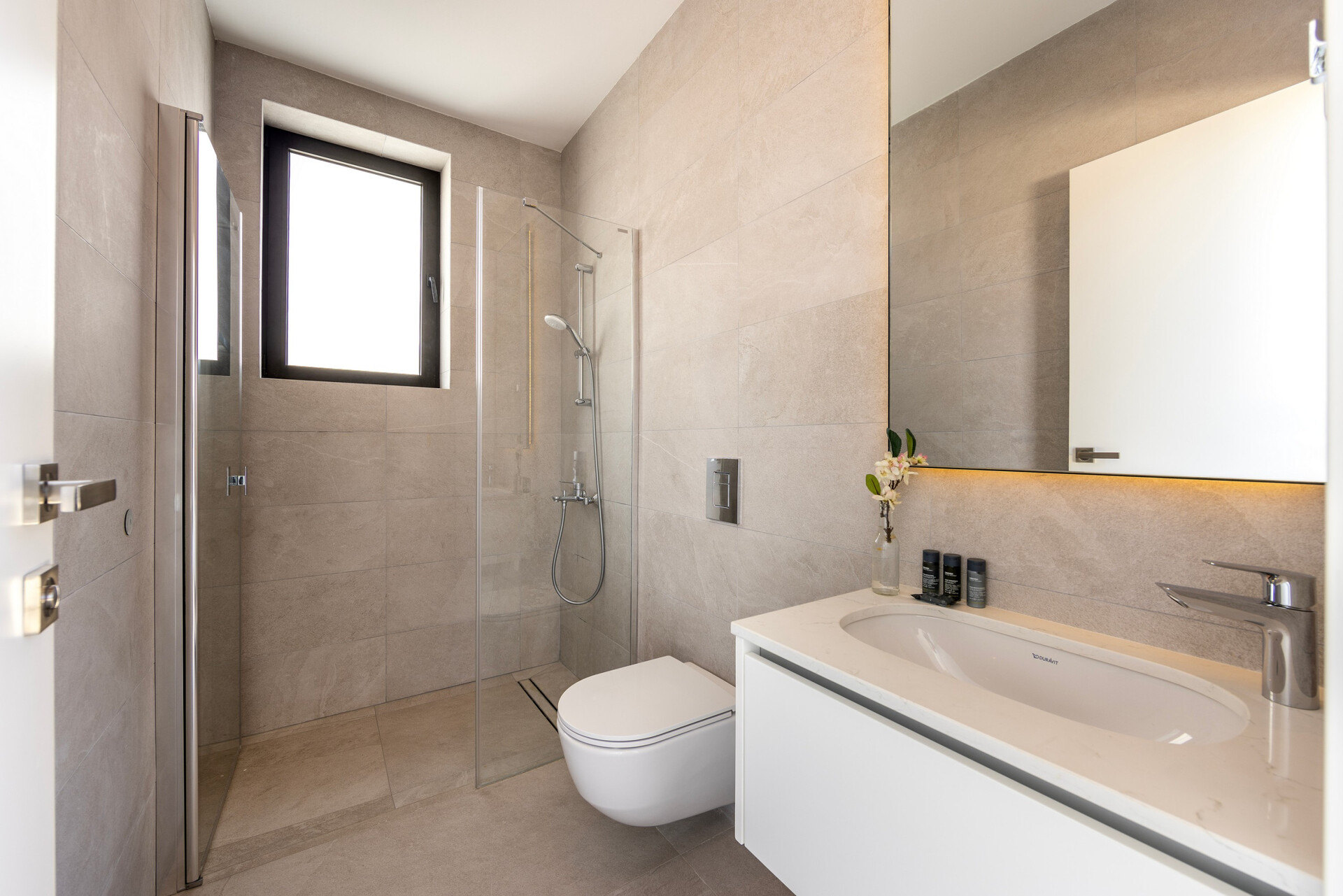 5 Star Villa Periyiali Seaside Haven - Cliffside Coastal Retreat