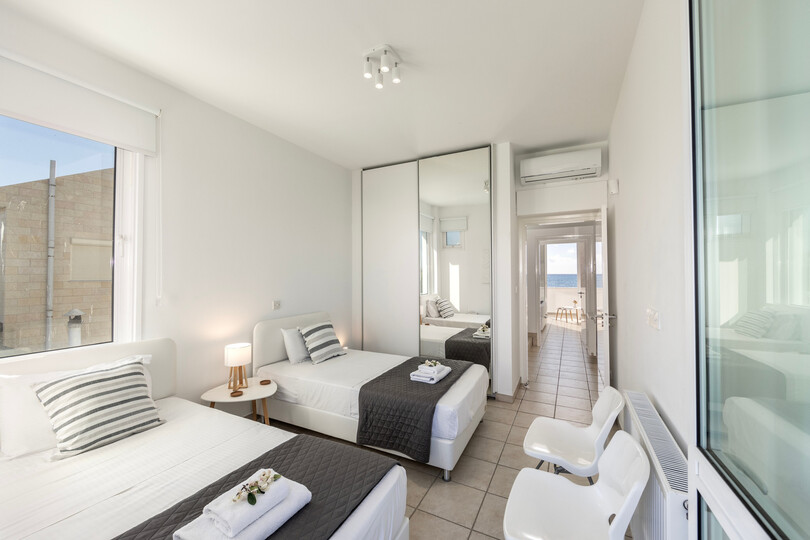 5 Star Villa Faros Beachfront Escape - Sunset Seaside Retreat