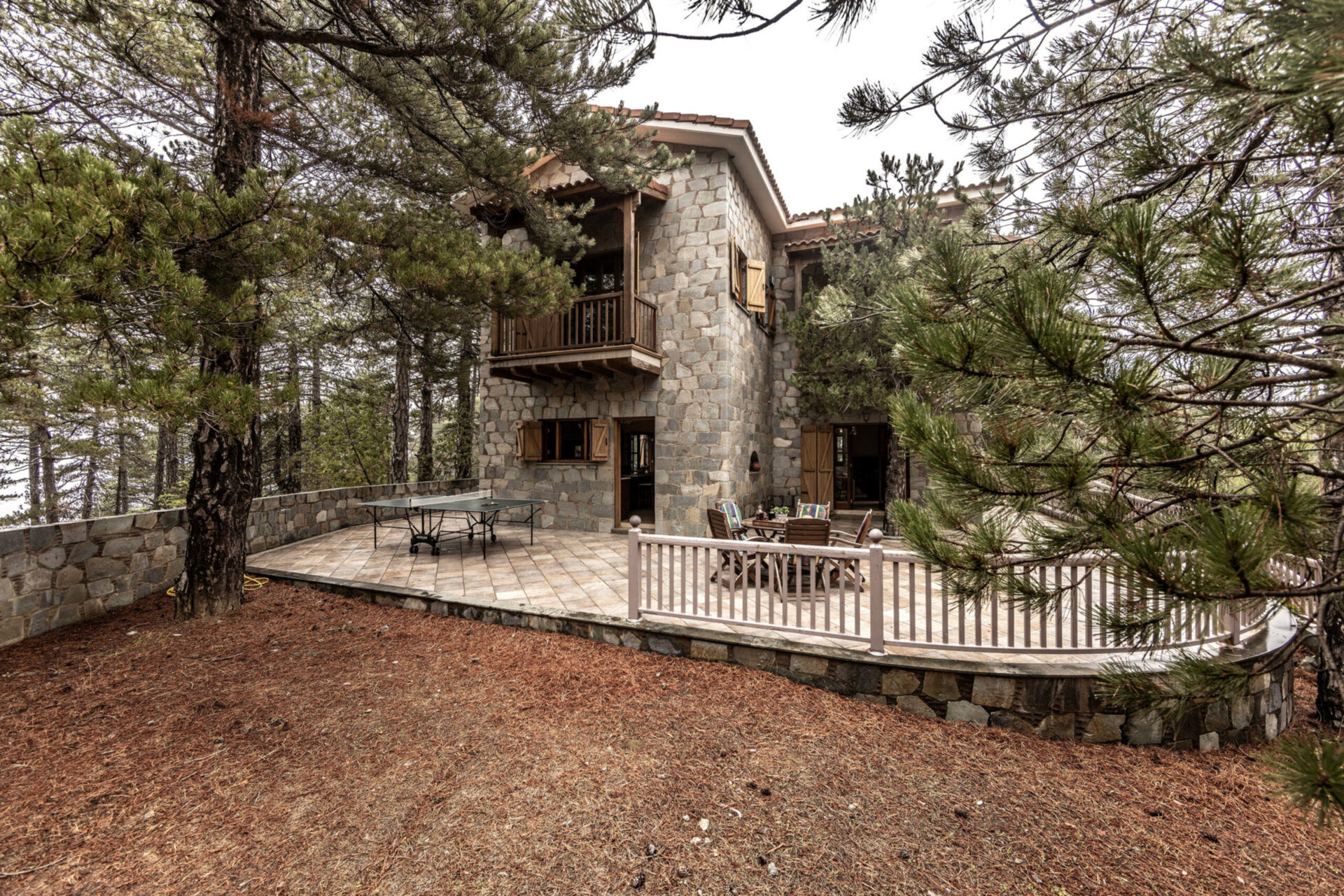 5 Star Villa Troodos Mature Pine Chalet - Forest Mountain Escape
